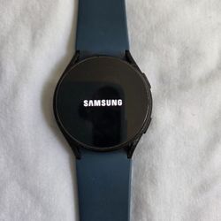 Samsung Watch 4 