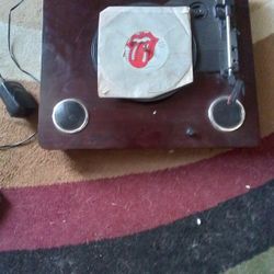 Ion Turntable 