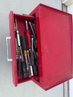 Tools box with sockets