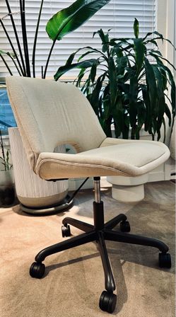 Upholstered Swivel Office Chair