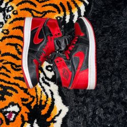 Air Jordan 1 Red And Black US Mens Size 9.5