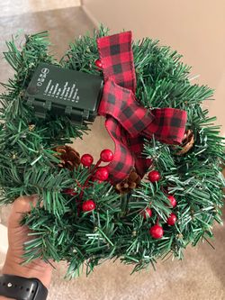 Lighted Christmas Wreath 12”