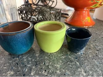 Small planting pots
