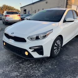 2020 Kia Forte S $995 Down 