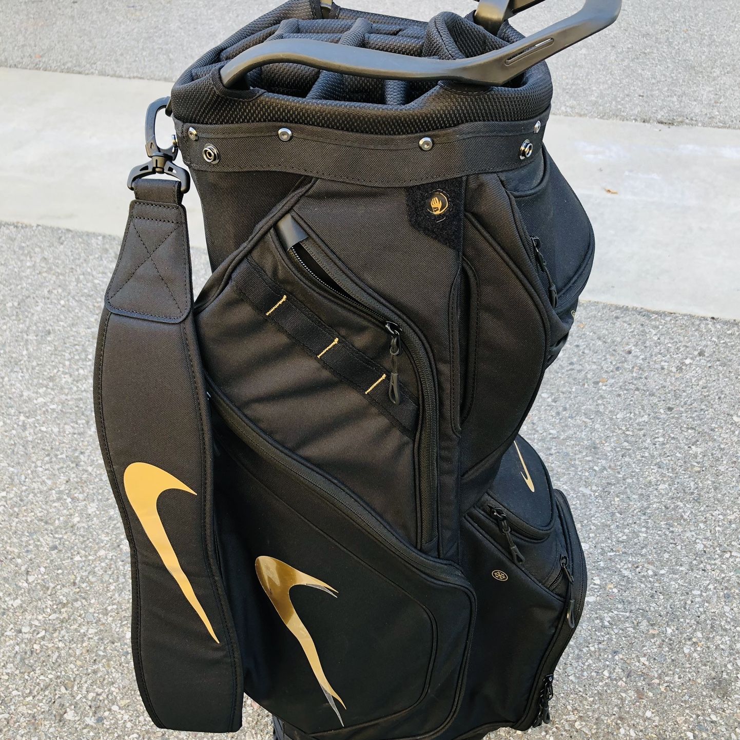 Nike Performance Golf Cart Bag 14-Way, Full-Length Divider (Black