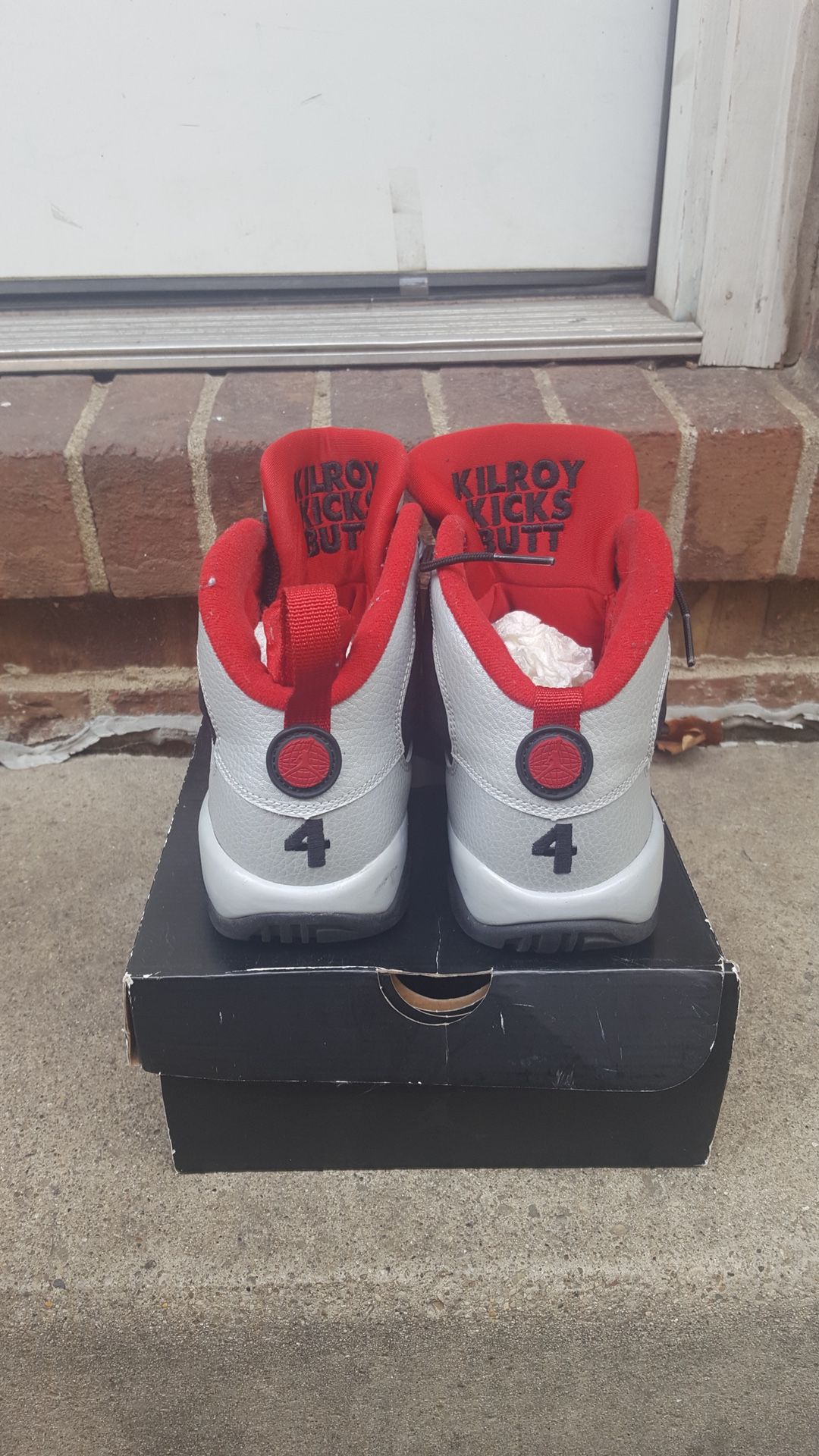 Air Jordan 9 Retro Johnny Kilroy