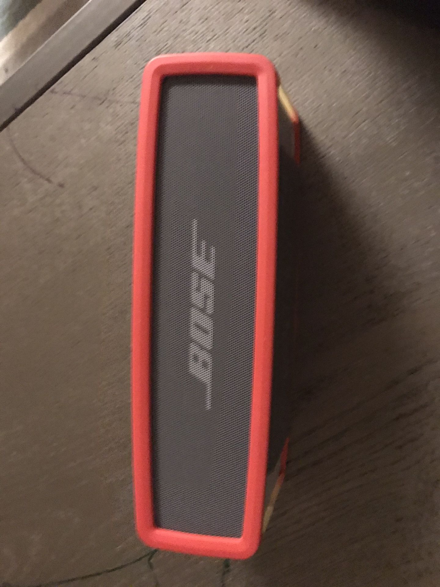 Bose. Mini speaker. Bluetooth