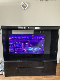 Tv Stand With Drawers (FREE)