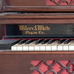 Wilcox & White Pump Organ