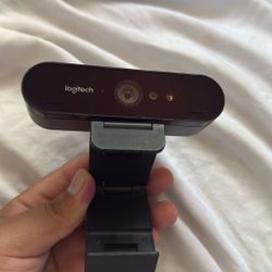 4K Logitech Streaming Camera 