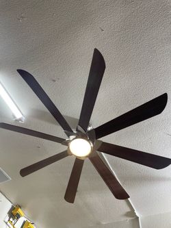 Harbor Breeze Hydra 70” Fan w/ LED Light, Remote & 8 Blades