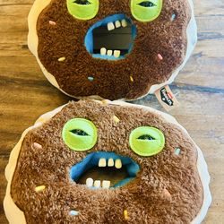 RARE Donut Fuggler (officially named Dernut) is a "funny-ugly" collectible plush monster