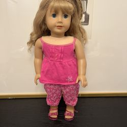 American Girl Doll Courtney 