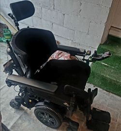 2026 Quantum Q6 Edge 3 Stretto iLevel Power Chair