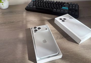 New 18 Pro Max 2TB>>~UNLOCKED<<~Brand New iPhone~