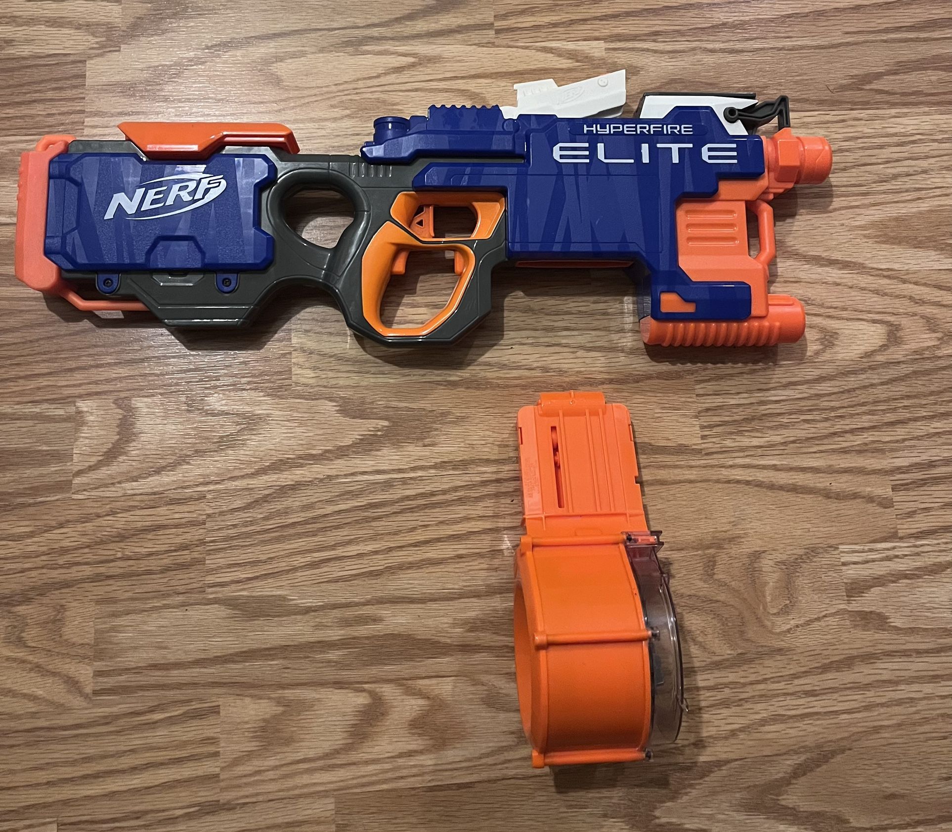 NERF N-strike Elite Hyperfire & 25 round drum