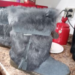 Bearpaw Size 6 Brand New Fur Boots