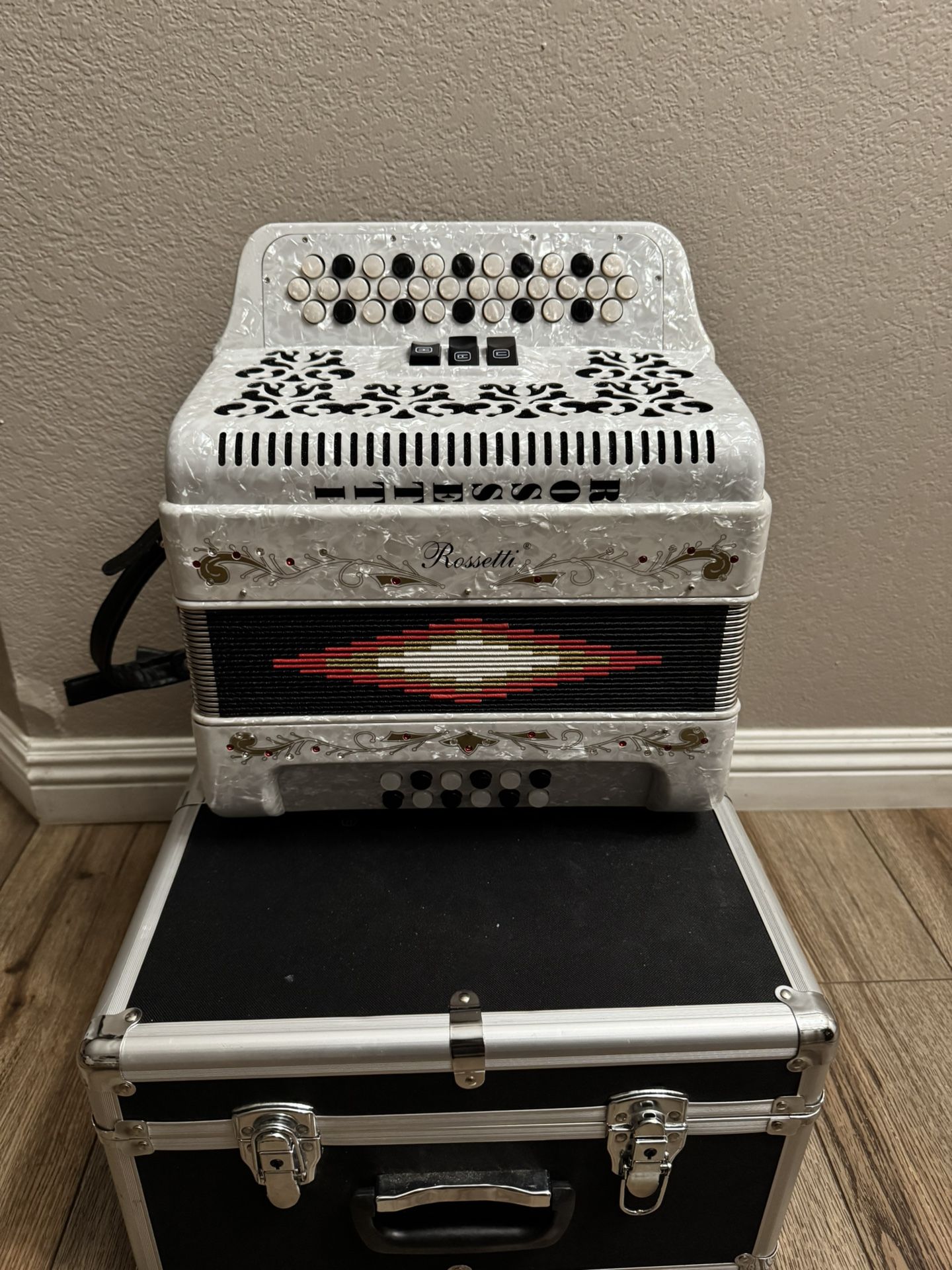 Rosesetti 34 Button Accordion