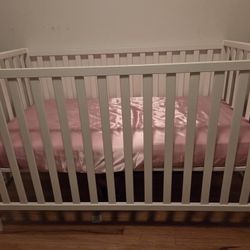 DELTA CHILDREN 4 IN 1 CRIB 