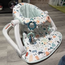 Fisher-Price Sit-Me-up Floor Seat Portable Infant Chair with Toys