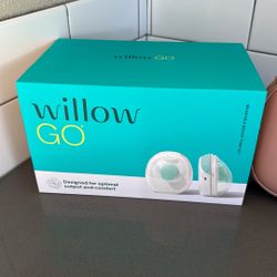 Willow Go And carrying case - Like New