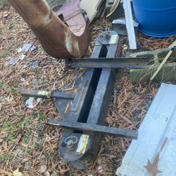 Billy Goat Hitch For Leaf Vacuum 