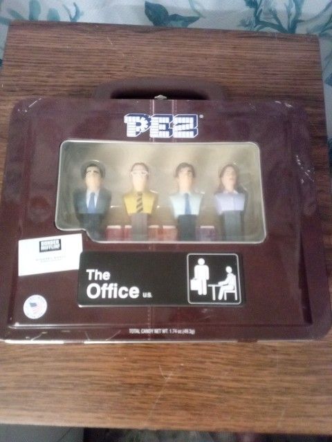 "The Office" Dunder Mifflin Executive Pez Set