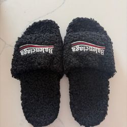 Balenciaga Furry Slide Slippers Black
