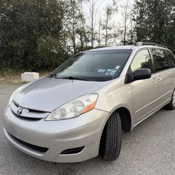 2008 Toyota Sienna