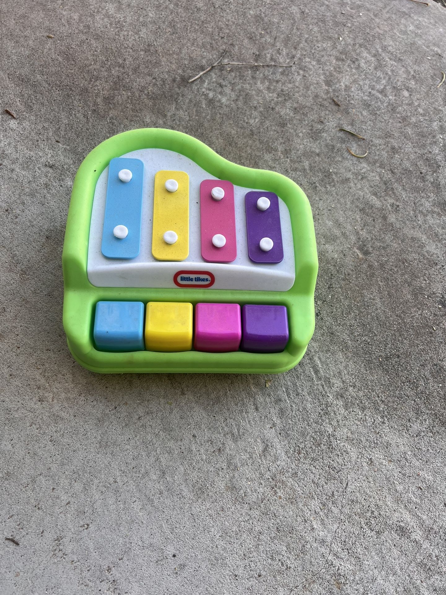 Little Tikes Piano