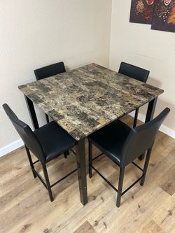 Black and Granite Table