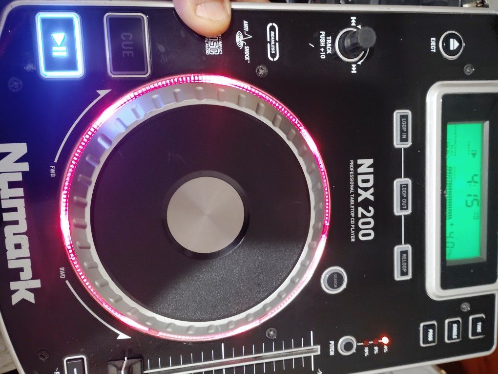 NUMARK DJ NDX200 Professional Tabletop CD PLAYER Mix LOOP Q Digital Working