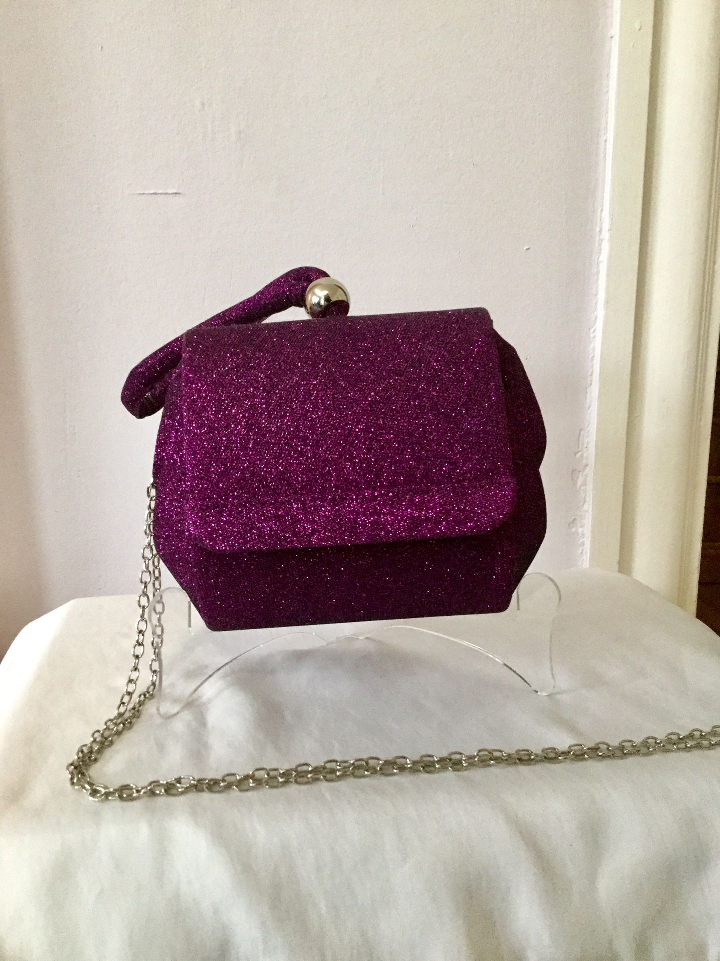 Purple wristlet/crossbody