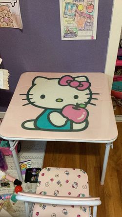 Hello Kitty Kids Table
