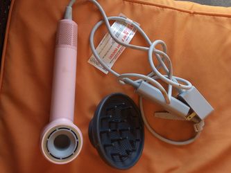 Hair blow dryer