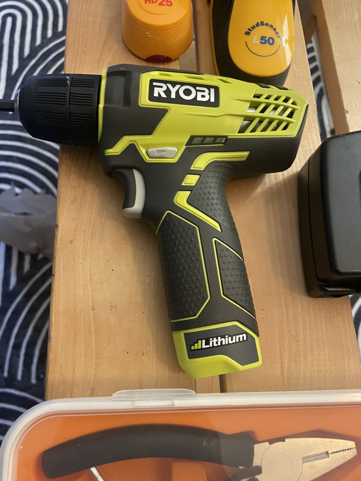 Nail Drill Kit For Walls