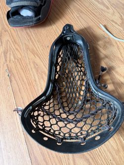 Women’s lacrosse stick head, string king