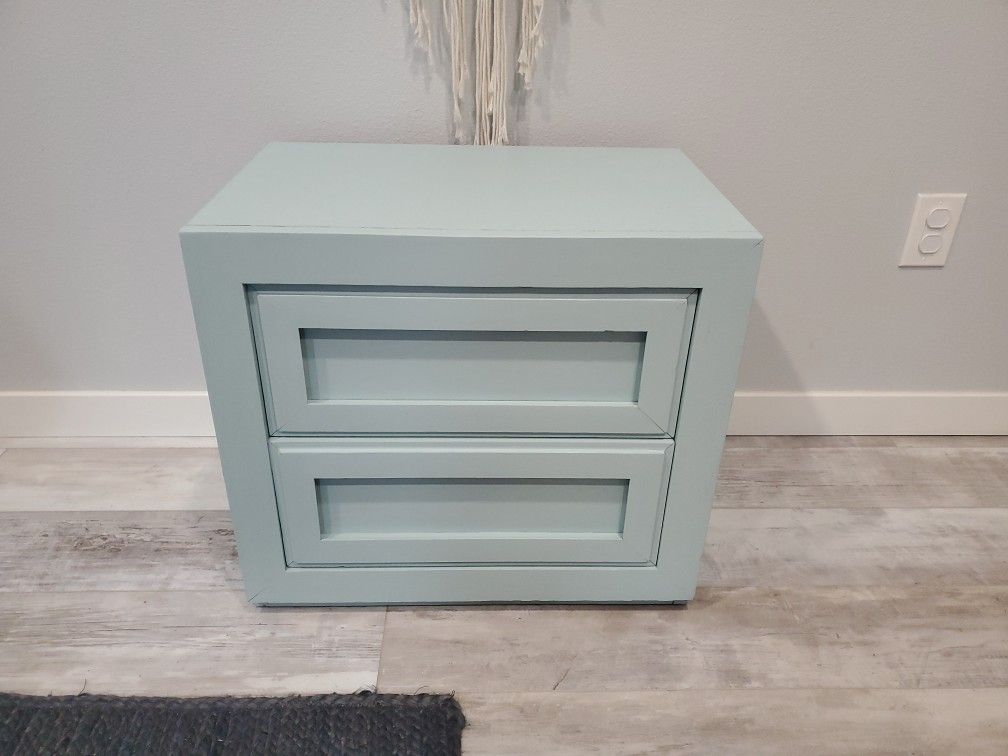 Vintage Thomasville Two Drawer Nightstand  