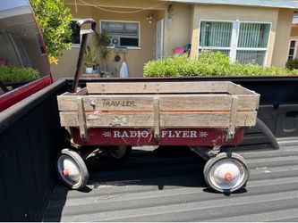 Vintage Original Radio Flyer Trav-ler Wagon – Red Metal w/ Wooden Rails