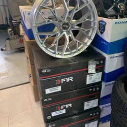 Silver F1R FS3 20x10 20x9 Staggerred 5x114 