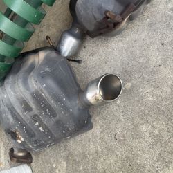 2012 Rear Resonator Muffler Jeep Cherokee 