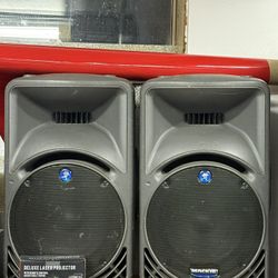 Mackie SRM 450 Event Speakers Work Perfectly. LOUD!