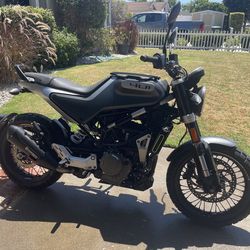 2020 Husqvarna Svartpilen