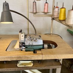 Pegasus Overlock Sewing Machine