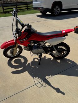 Honda CRF50F Kids Dirt Bike