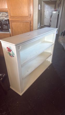 White Wooden Bookshelf / Storage Shelf $45 OBO.