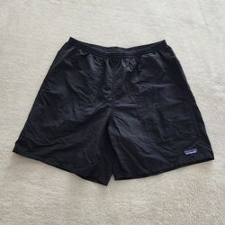 Patagonia Baggies Longs", Men's Size Large - Black 