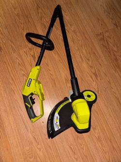RYOBI ONE+ 18V 13 in. Cordless Battery String Trimmer/Edger (Tool Only)