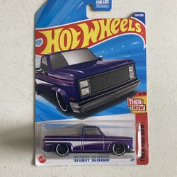 Hot wheel 83 Chevy Silverado