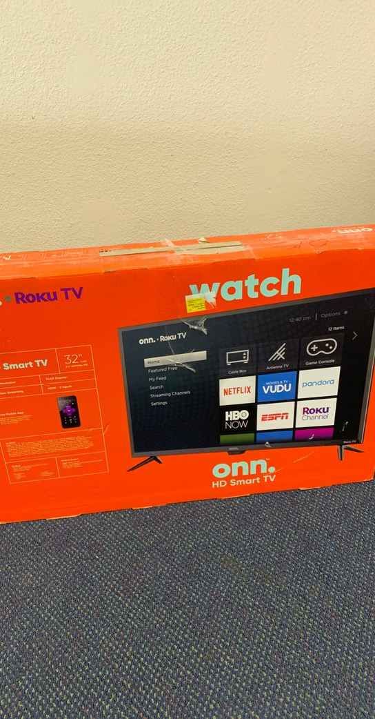 Onn Smart Tv 32 inches!! All new with warranty! Open Box TV! ROKU control! EP77